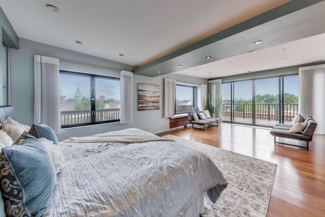 2401 W OHIO Street 31, Chicago, IL 60612