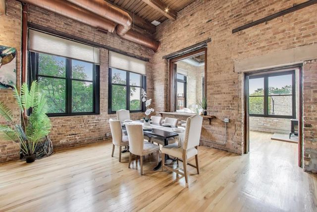 2401 W OHIO Street 31, Chicago, IL 60612