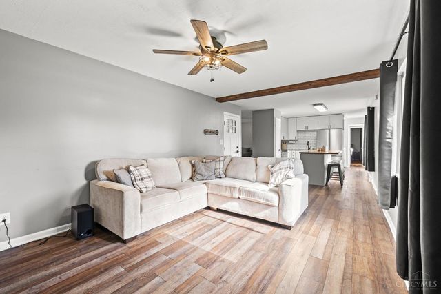 502 Cranewood Dr, Trenton, OH 45067