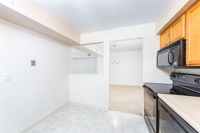 19130 Northridge Road, Northville, MI 48167