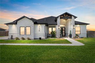 734 Buffalo Creek Dr, Corpus Christi, TX 78415