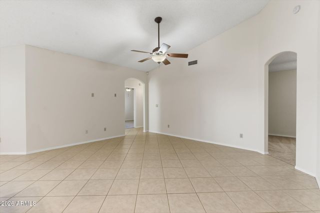 4050 W SAGUARO PARK Lane, Glendale, AZ 85310