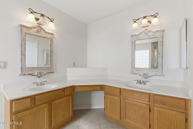 4050 W SAGUARO PARK Lane, Glendale, AZ 85310