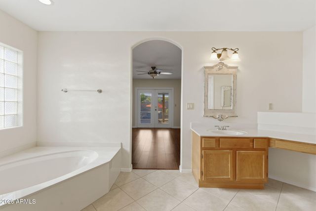 4050 W SAGUARO PARK Lane, Glendale, AZ 85310