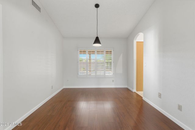 4050 W SAGUARO PARK Lane, Glendale, AZ 85310