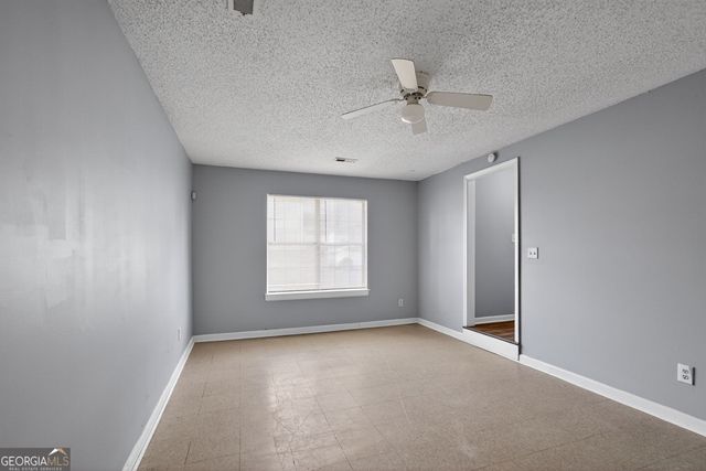 1544 Northcut Court, College Park, GA 30349