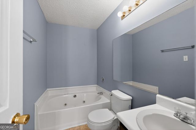 1544 Northcut Court, College Park, GA 30349