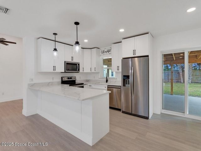 446 Coral Drive, Melbourne, FL 32935