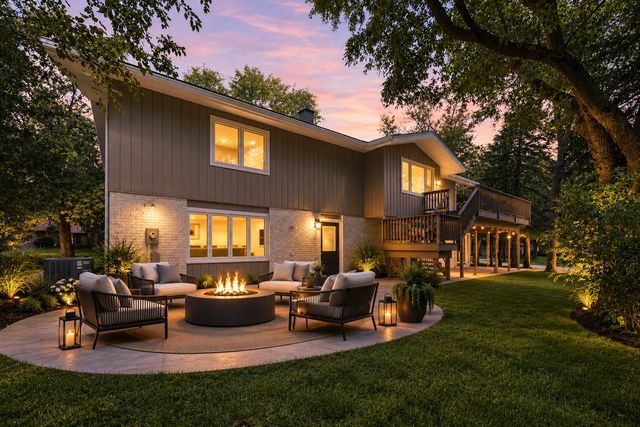 1117 Barberry Court, Downers Grove, IL 60515