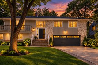 1117 Barberry Court, Downers Grove, IL 60515