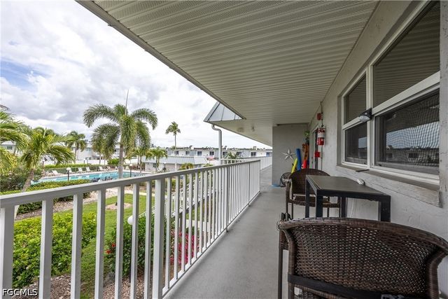 6777 Winkler RD 236, Fort Myers, FL 33919