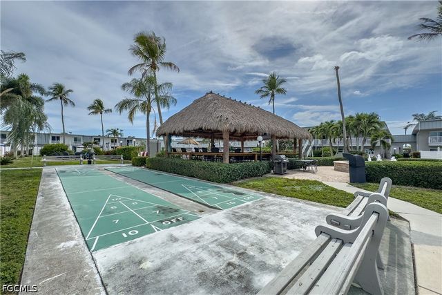 6777 Winkler RD 236, Fort Myers, FL 33919