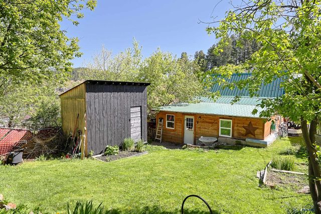 313 MILL ST, Lead, SD 57754