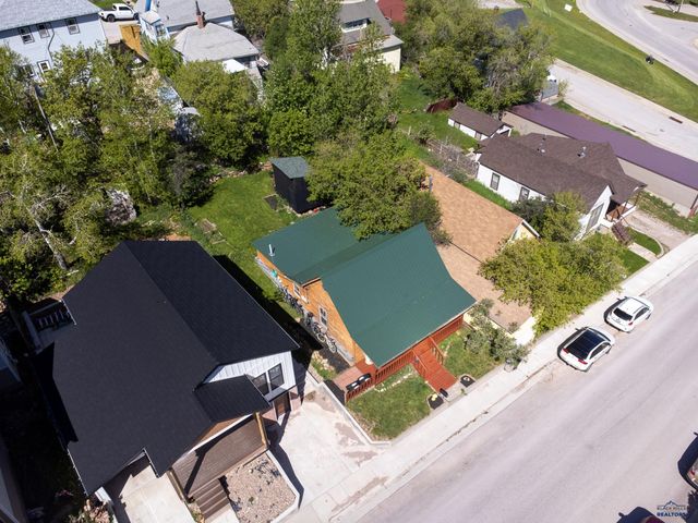 313 MILL ST, Lead, SD 57754