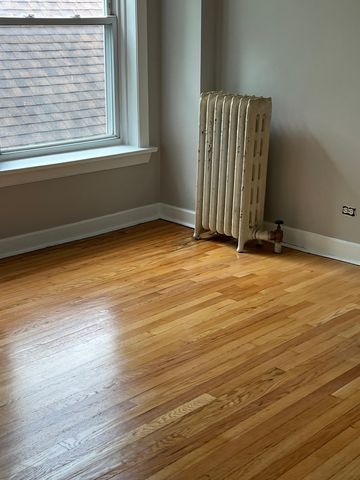 2006 W Giddings Street 3, Chicago, IL 60625