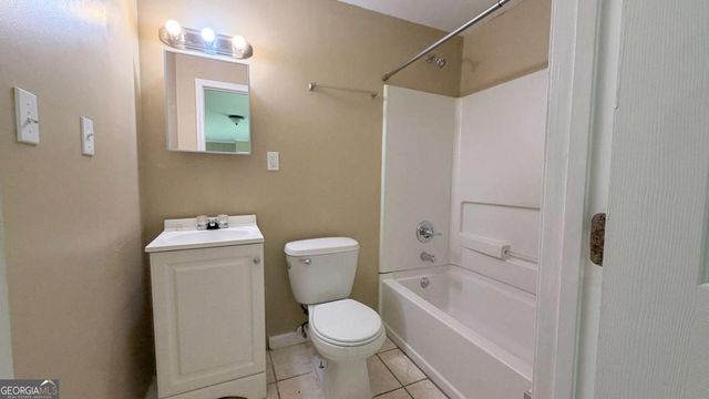 1664 Barrett Drive NW, Atlanta, GA 30318