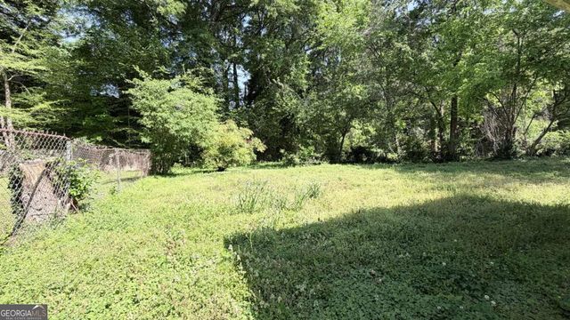 1664 Barrett Drive NW, Atlanta, GA 30318