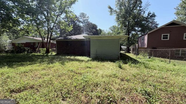 1664 Barrett Drive NW, Atlanta, GA 30318