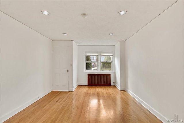 1840 Tomlinson Avenue, Bronx, NY 10461
