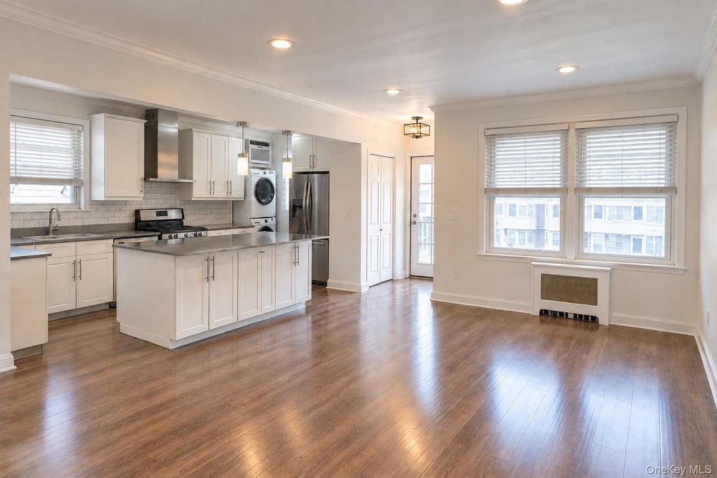 1840 Tomlinson Avenue, Bronx, NY 10461 — photo 4