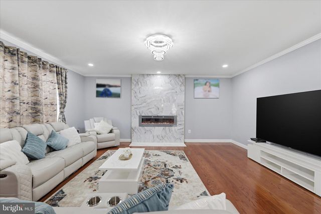 107 PARIS CT, Stephens City, VA 22655