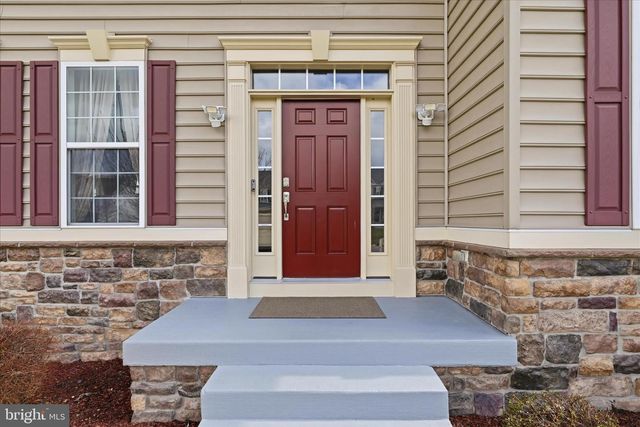 107 PARIS CT, Stephens City, VA 22655
