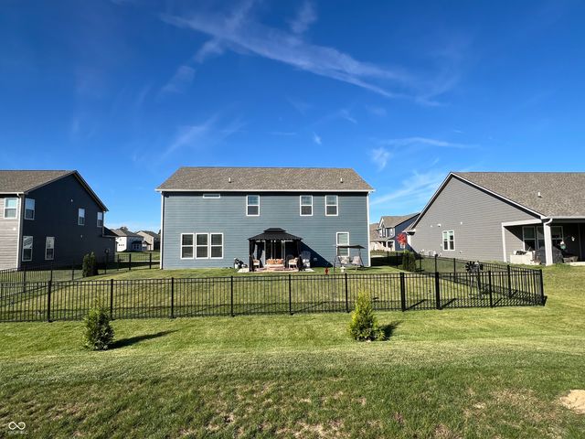 1265 Sika Lane, Greenwood, IN 46143