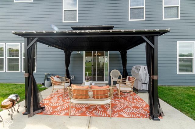 1265 Sika Lane, Greenwood, IN 46143
