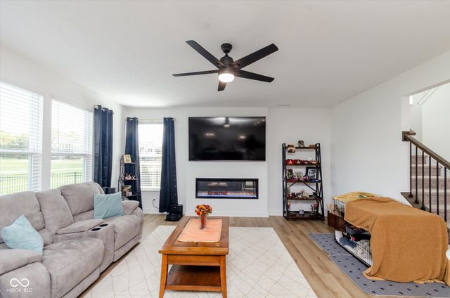 1265 Sika Lane, Greenwood, IN 46143