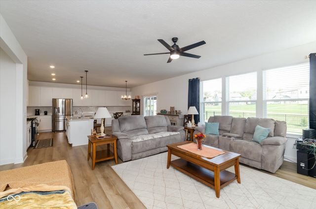 1265 Sika Lane, Greenwood, IN 46143
