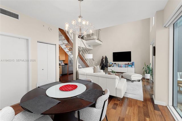 60 SW 13 st 5012, Miami, FL 33130