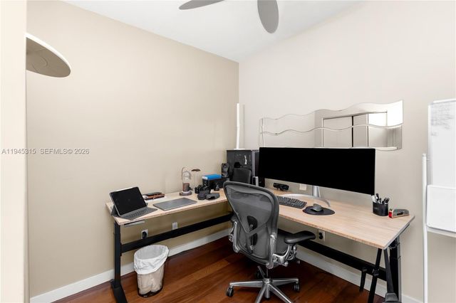 60 SW 13 st 5012, Miami, FL 33130