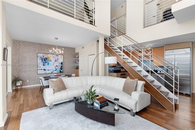 60 SW 13 st 5012, Miami, FL 33130