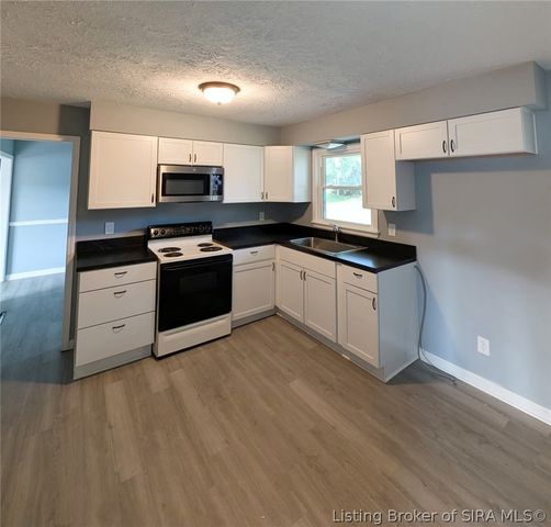 1507 Pirtle Drive, Georgetown, IN 47122