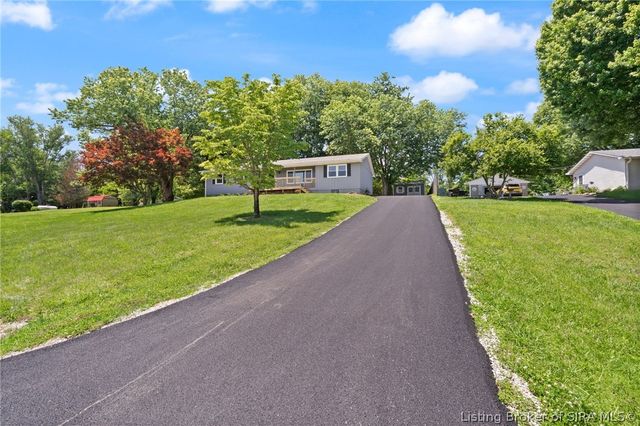 1507 Pirtle Drive, Georgetown, IN 47122