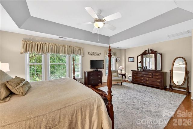 4365 Enchantment Cove Lane, Charlotte, NC 28216