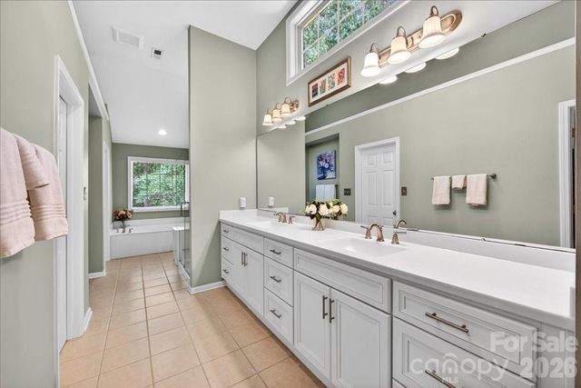 4365 Enchantment Cove Lane, Charlotte, NC 28216