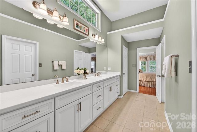 4365 Enchantment Cove Lane, Charlotte, NC 28216