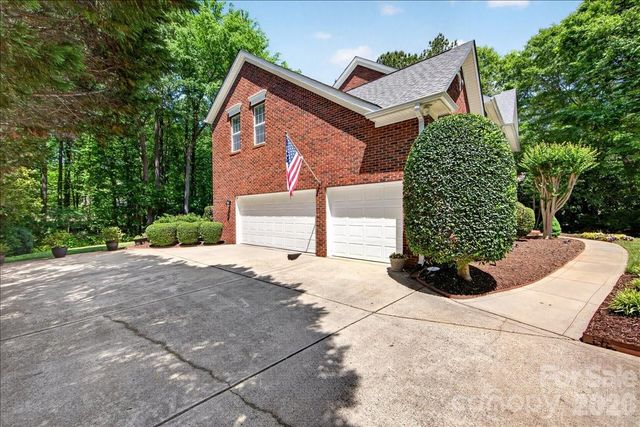 4365 Enchantment Cove Lane, Charlotte, NC 28216