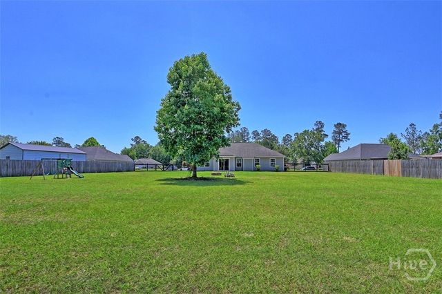 180 Abigail Circle, Ellabell, GA 31308