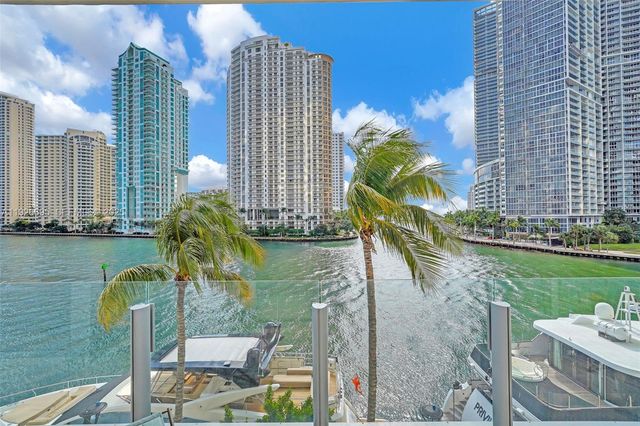 300 Biscayne Boulevard Way 301E, Miami, FL 33131