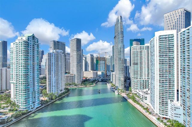 300 Biscayne Boulevard Way 301E, Miami, FL 33131