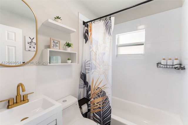2275 NW 33rd St 2, Miami, FL 33142