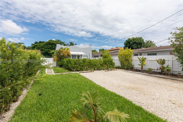 2275 NW 33rd St 2, Miami, FL 33142