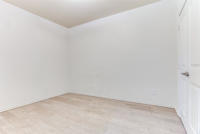 6612 Friendsway Drive, Fort Worth, TX 76137