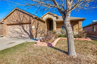 6612 Friendsway Drive, Fort Worth, TX 76137