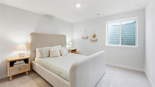17824 Green Road, Gardner, KS 66030