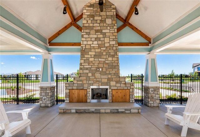 17824 Green Road, Gardner, KS 66030