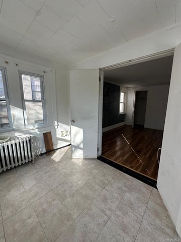 173 Crary Avenue, New Rochelle, NY 10550