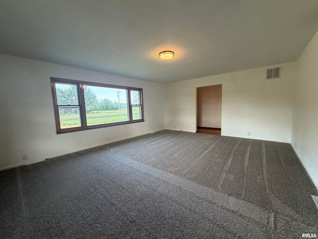 2766 Vigal Road, Springfield, IL 62712
